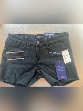 Vigoss Black Denim Shorts with Dual Zippers